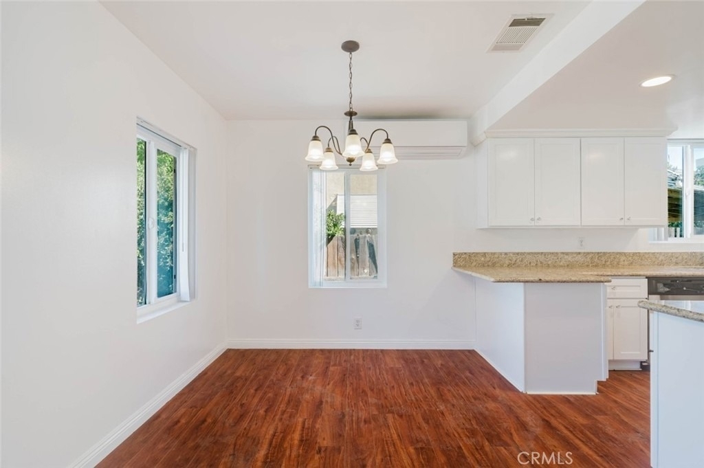 7426 Dempsey Avenue - Photo 8
