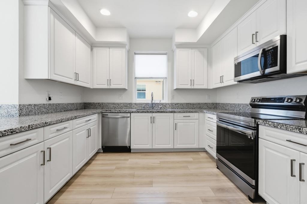 8386 Yosemite Street - Photo 0