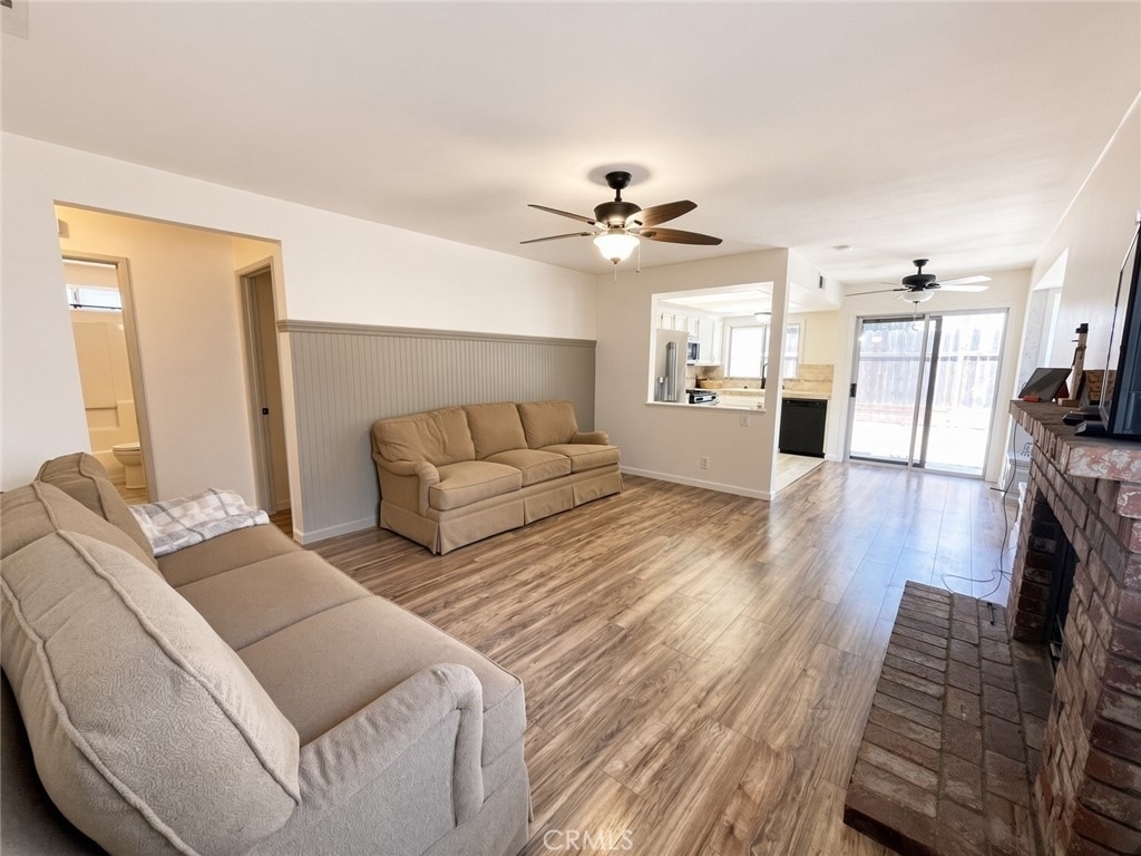 131 Walter Way - Photo 1