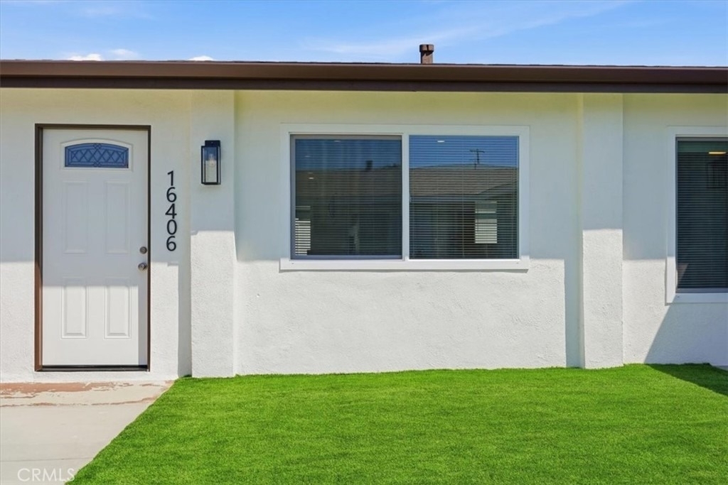 16404 San Jacinto - Photo 1