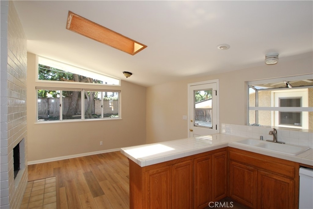 263 Hanover Drive - Photo 6