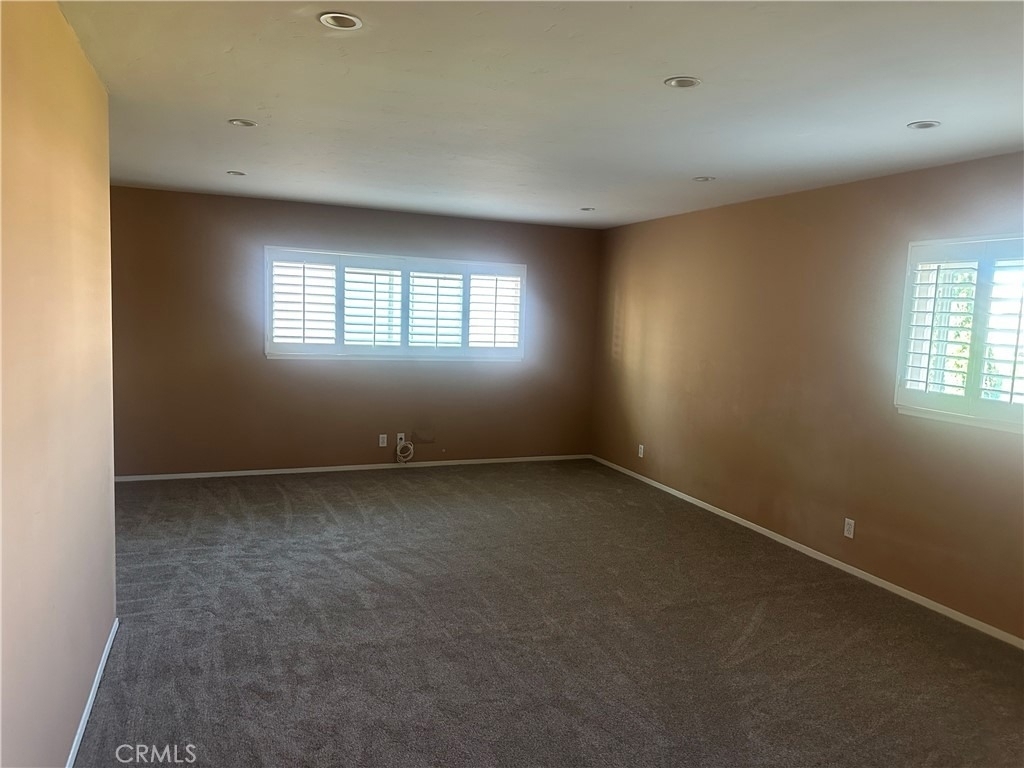 9684 Avenida Monterey - Photo 24
