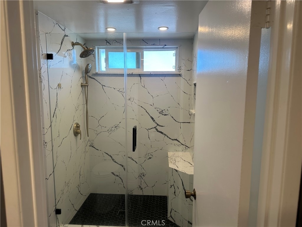 9684 Avenida Monterey - Photo 16
