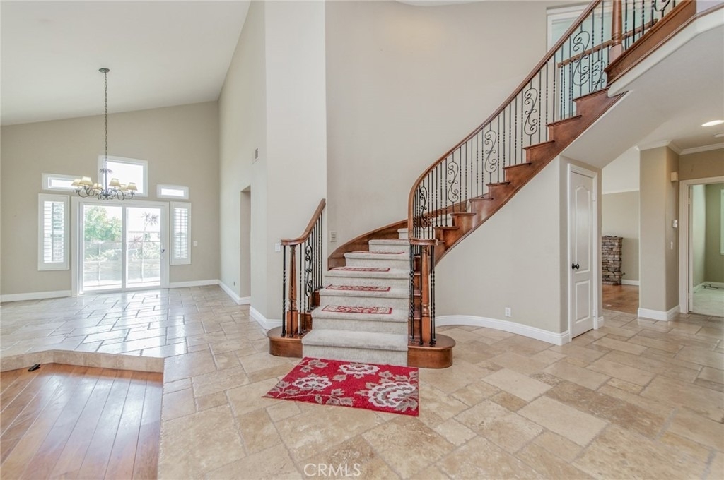 9042 Santiago Dr - Photo 10