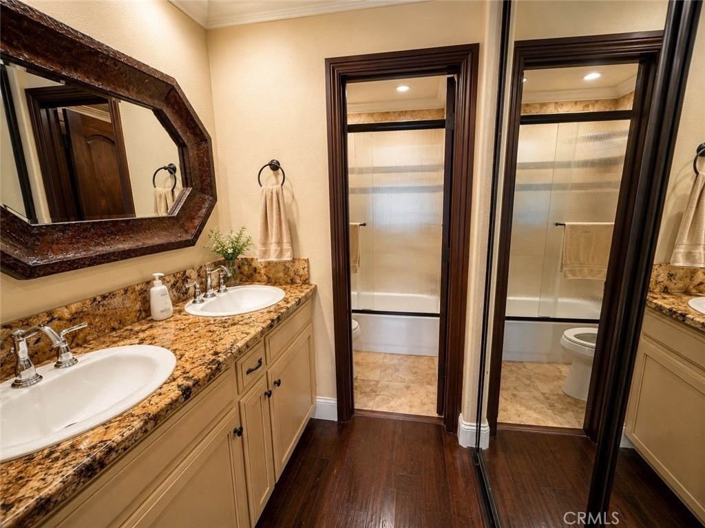 200 Mcneil - Photo 3