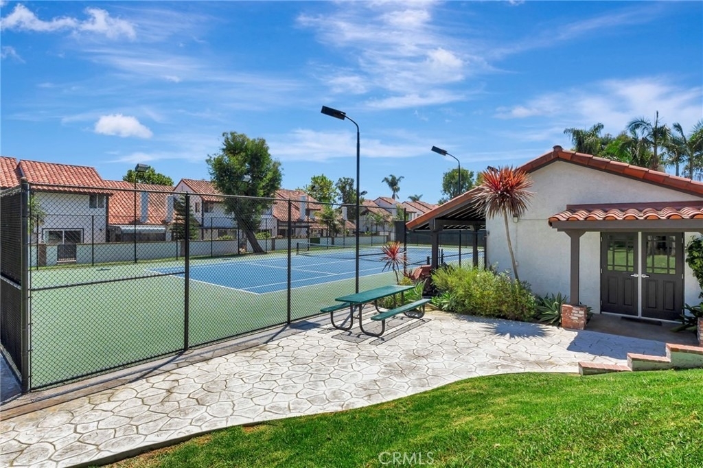 512 Amber Drive - Photo 42