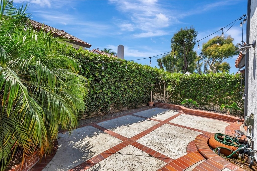 512 Amber Drive - Photo 35