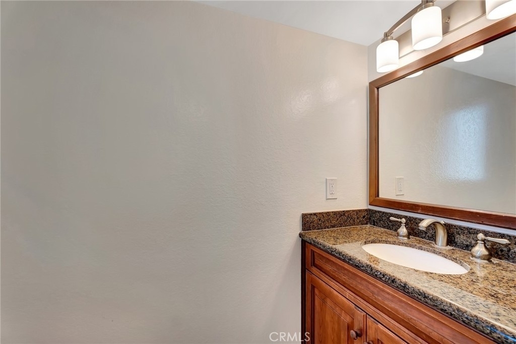 512 Amber Drive - Photo 15