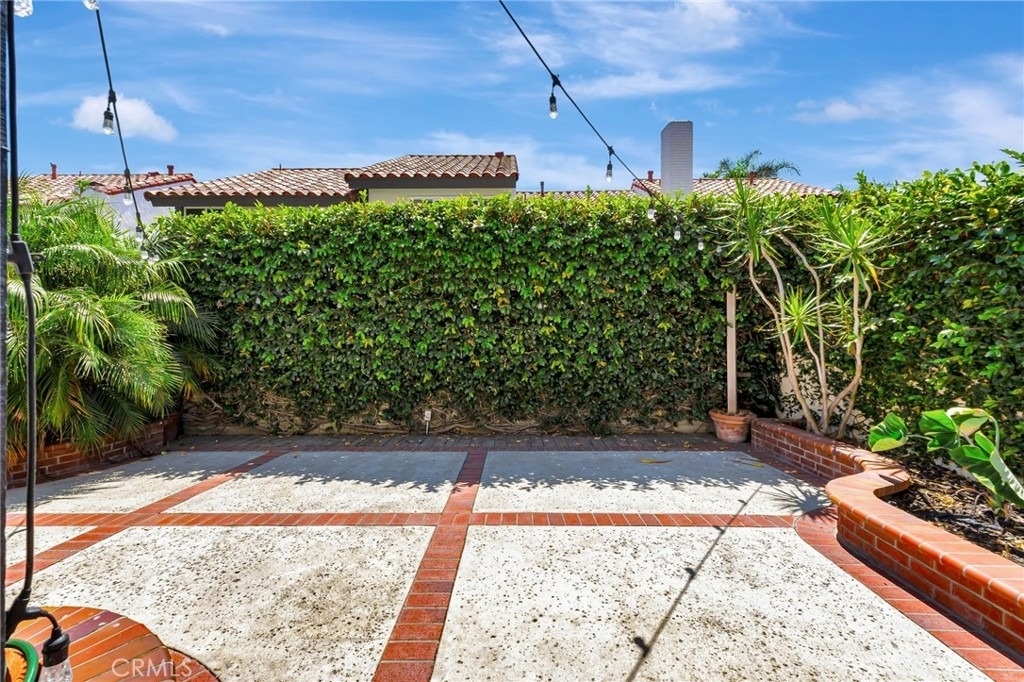 512 Amber Drive - Photo 37