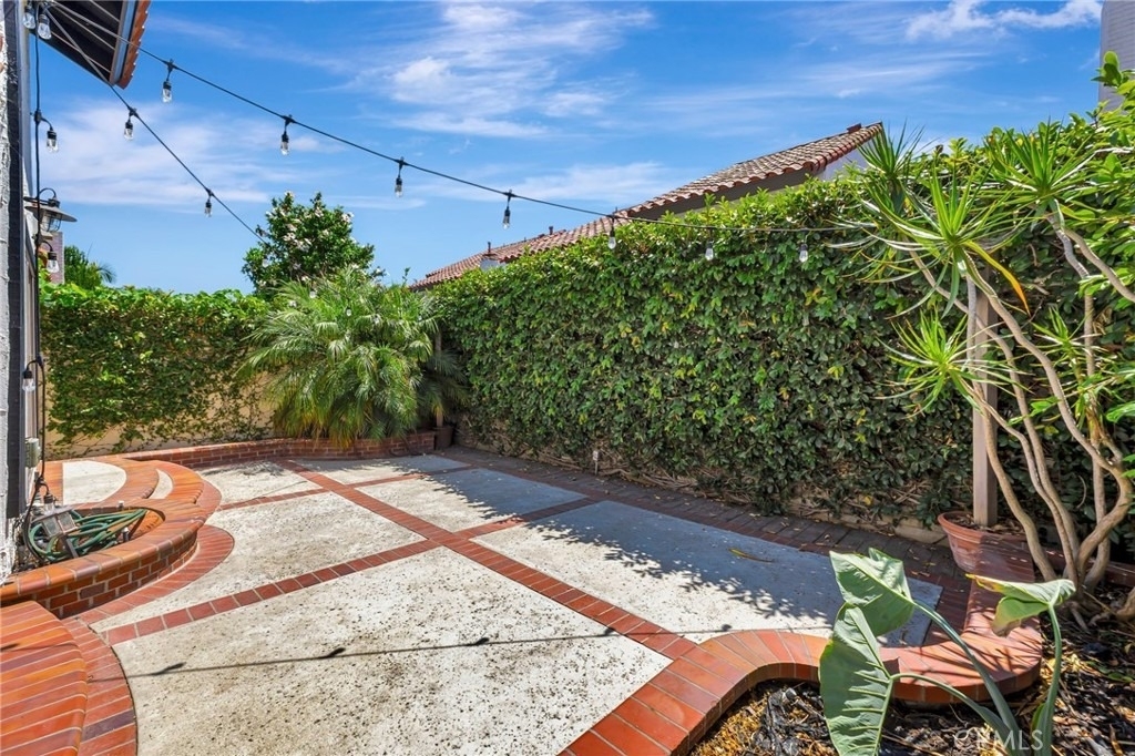 512 Amber Drive - Photo 34
