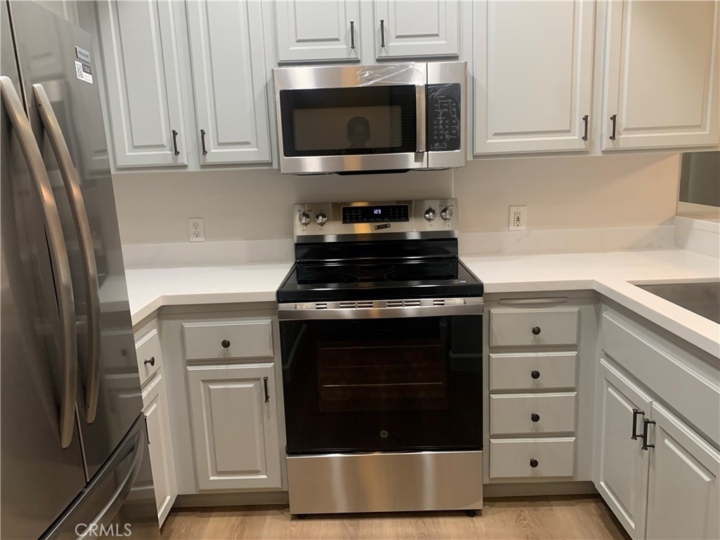 2960 Champion Way - Photo 9