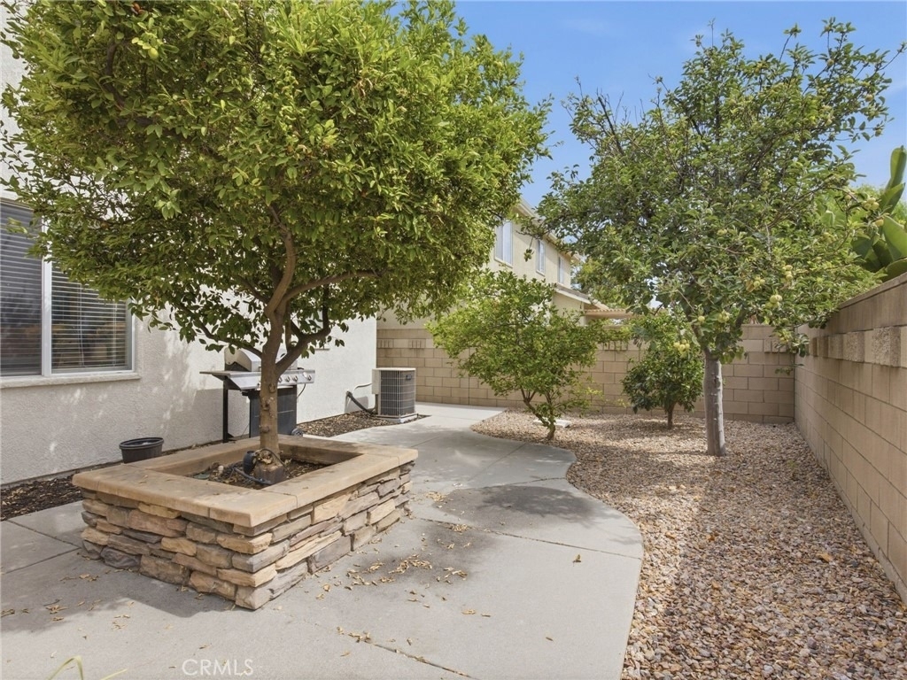 5689 Andover Way - Photo 39