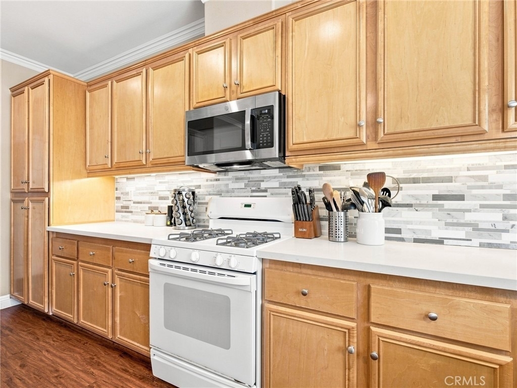 5689 Andover Way - Photo 3