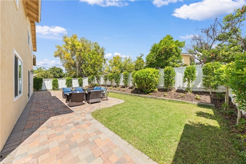 4311 Pioneer St - Photo 35