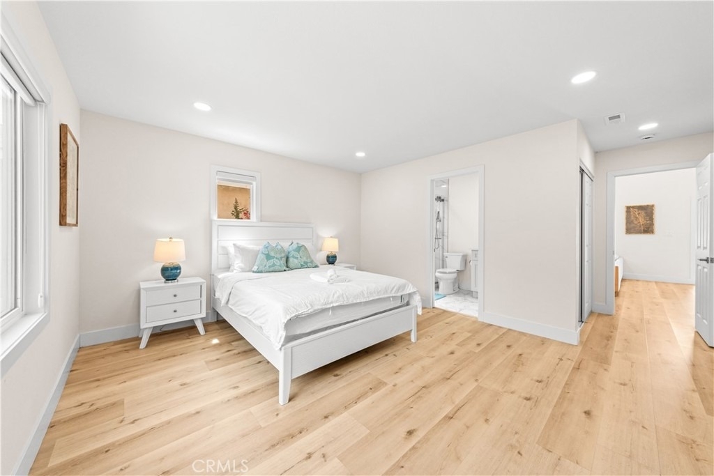 4311 Pioneer St - Photo 13