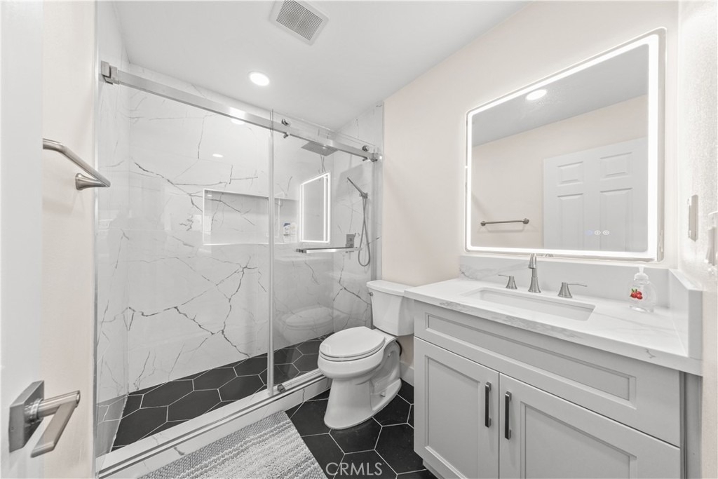 4311 Pioneer St - Photo 31
