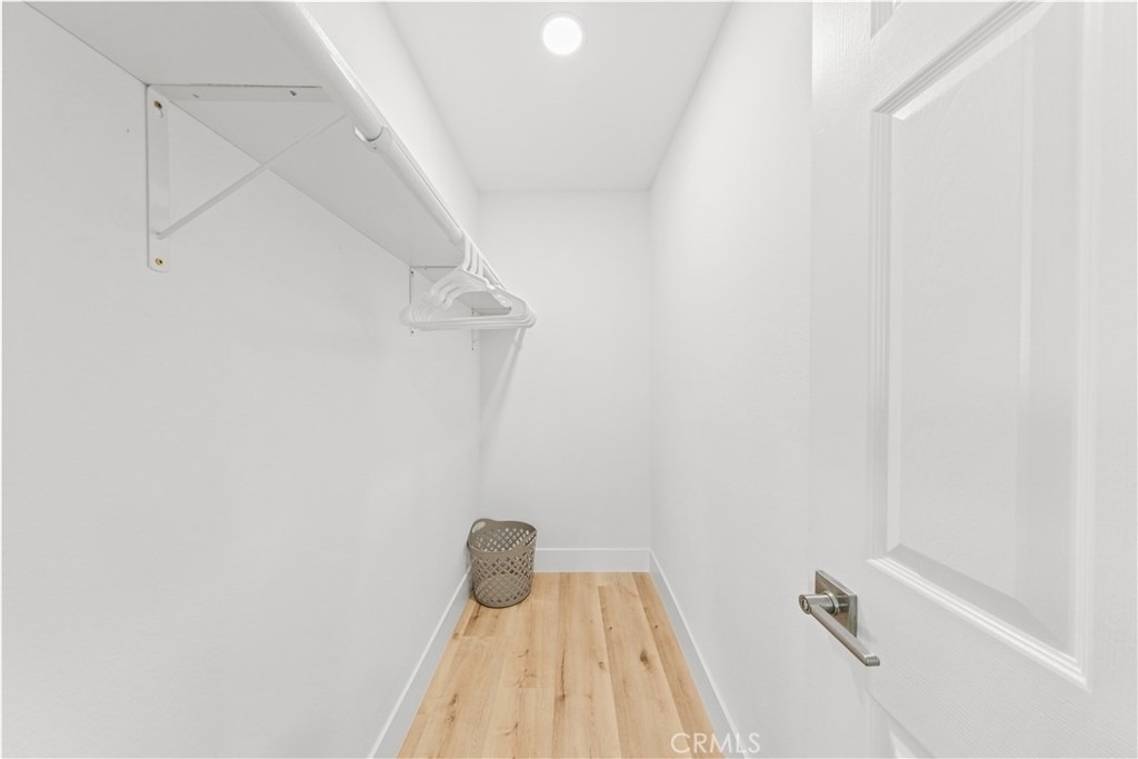 4311 Pioneer St - Photo 30