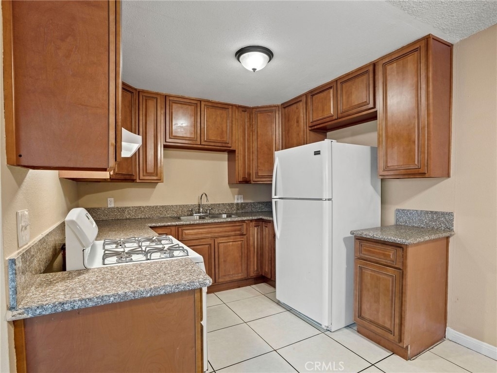 7037 Milton - Photo 5