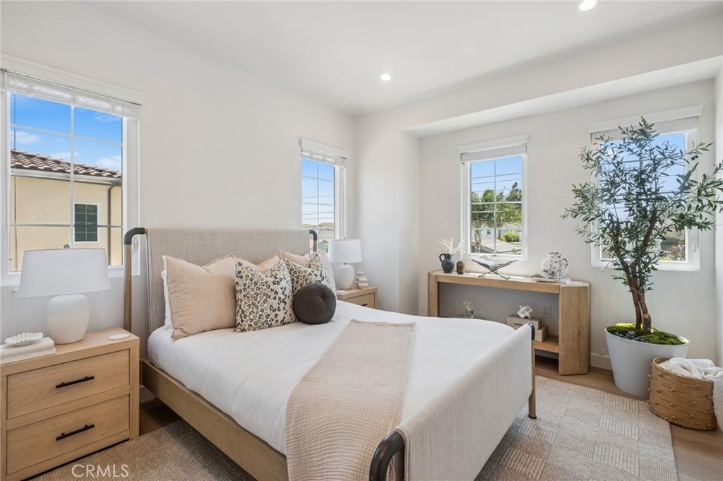 376 Hamilton Street - Photo 15