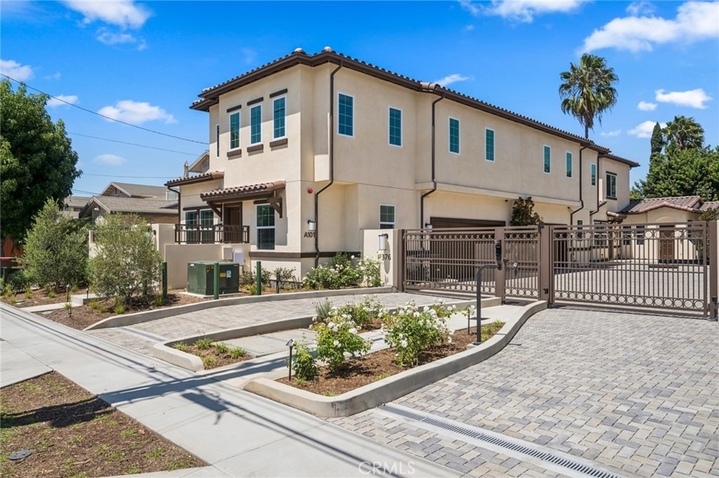 376 Hamilton Street - Photo 21