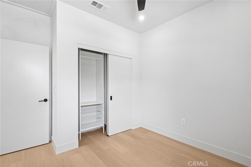 314 E 16th - Photo 9