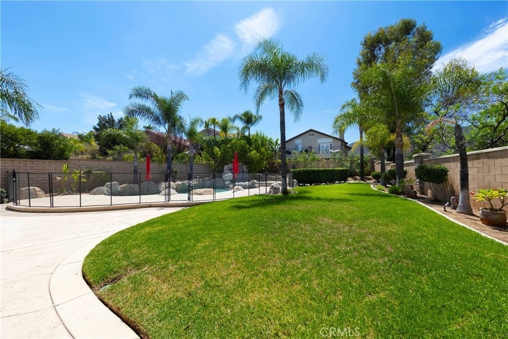 1806 Willowbluff Drive - Photo 24