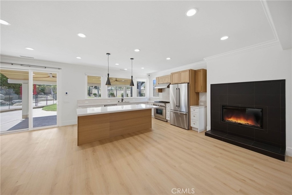 1806 Willowbluff Drive - Photo 4