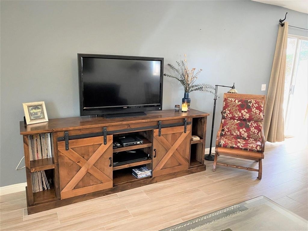 1421 Temple Heights Drive - Photo 9