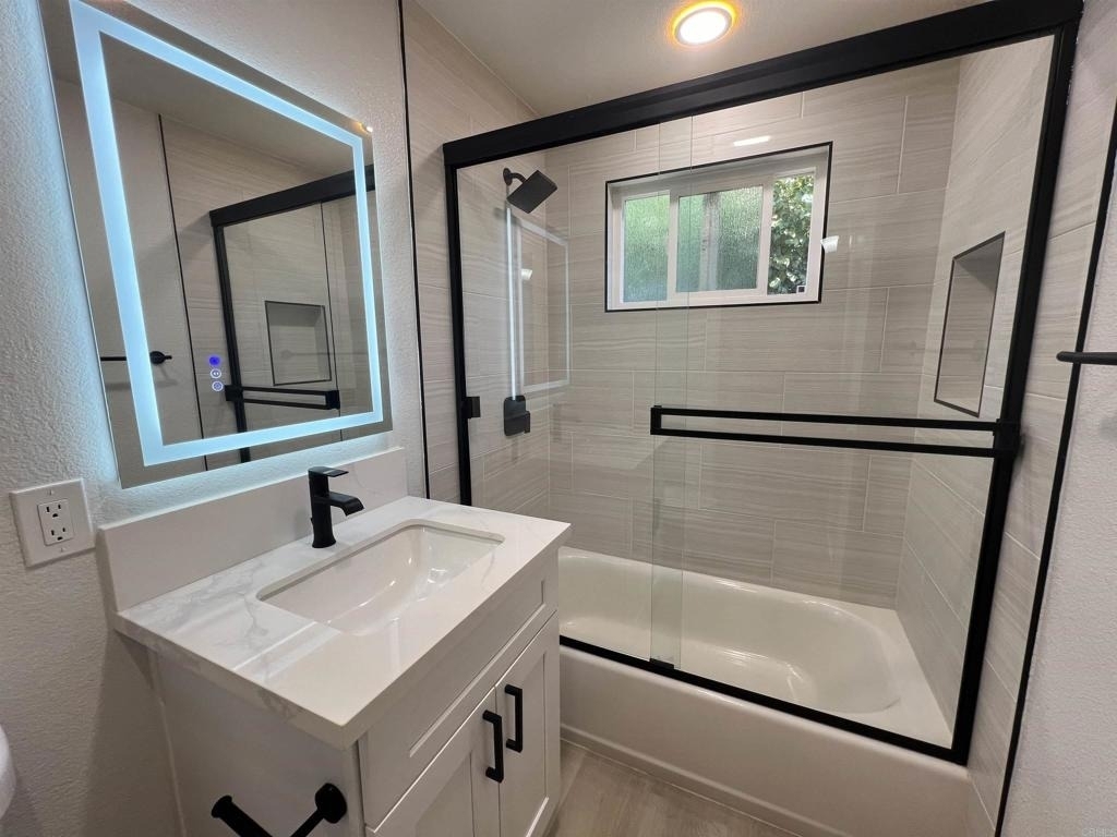 521 W 11th Avenue - Photo 9