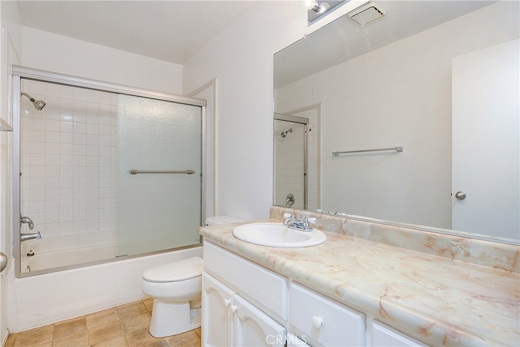 19759 Oak Flat Road - Photo 15
