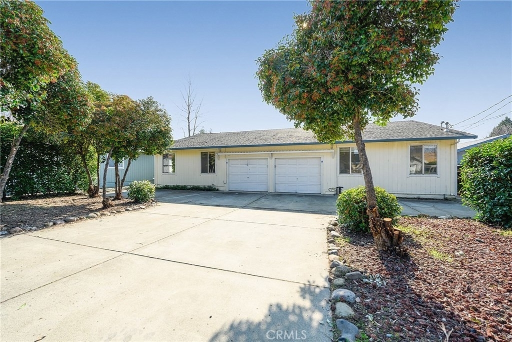 19759 Oak Flat Road - Photo 0