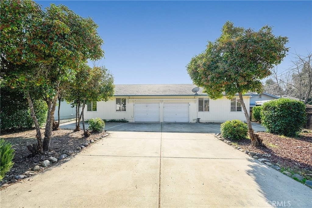 19759 Oak Flat Road - Photo 1