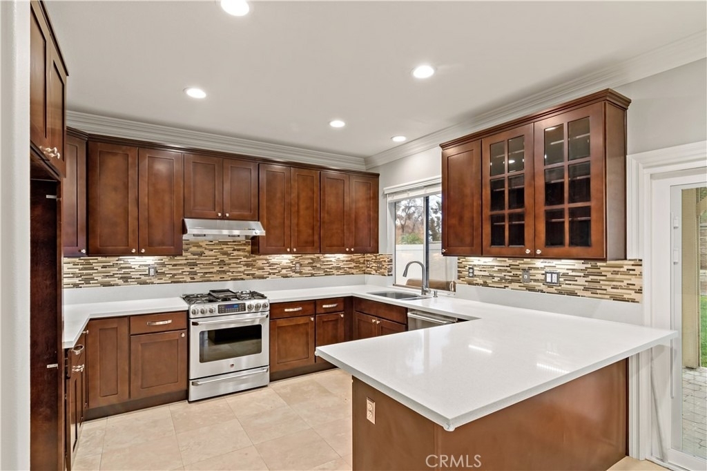 1472 Pinewood Drive - Photo 7