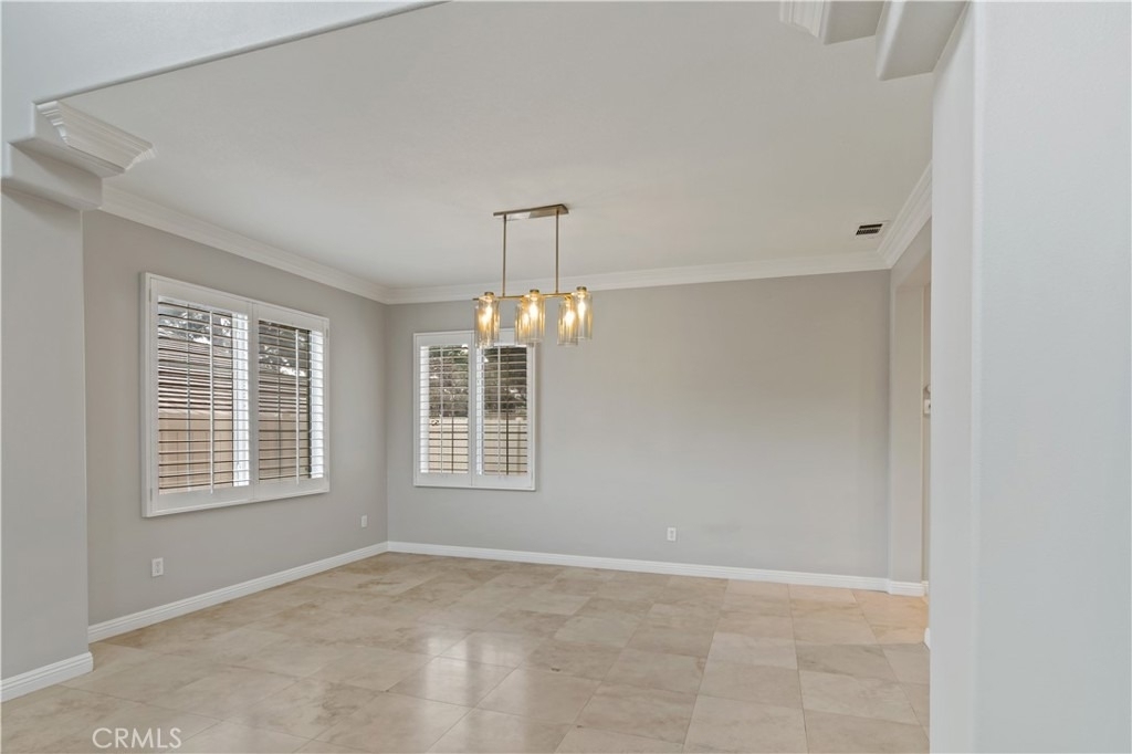 1472 Pinewood Drive - Photo 5