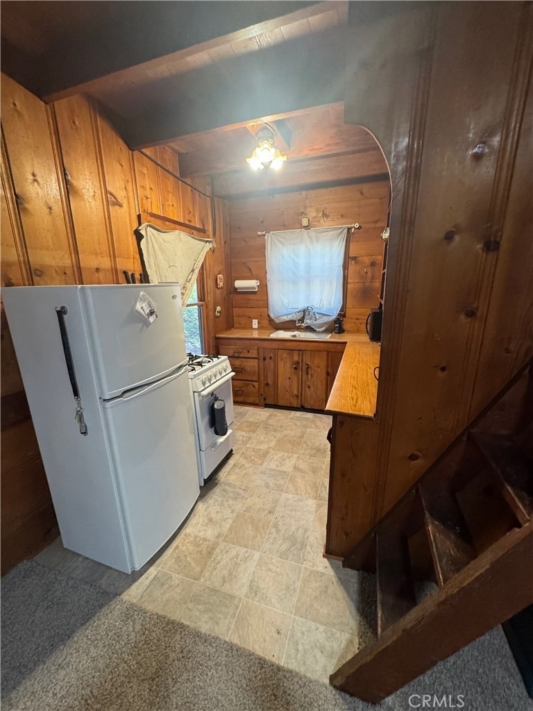 1029 Coulter Pine Road - Photo 4