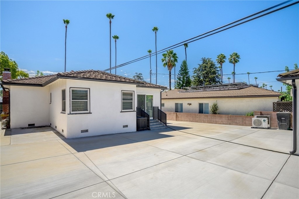 1365 Winchester Avenue - Photo 26