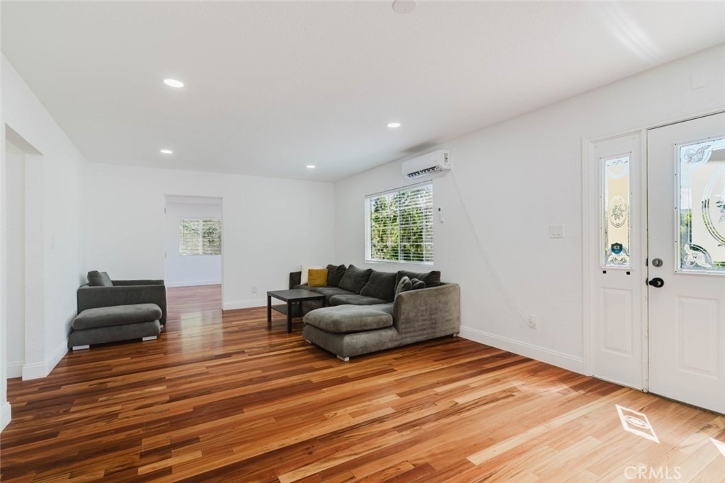 13501 Egbert Street - Photo 3