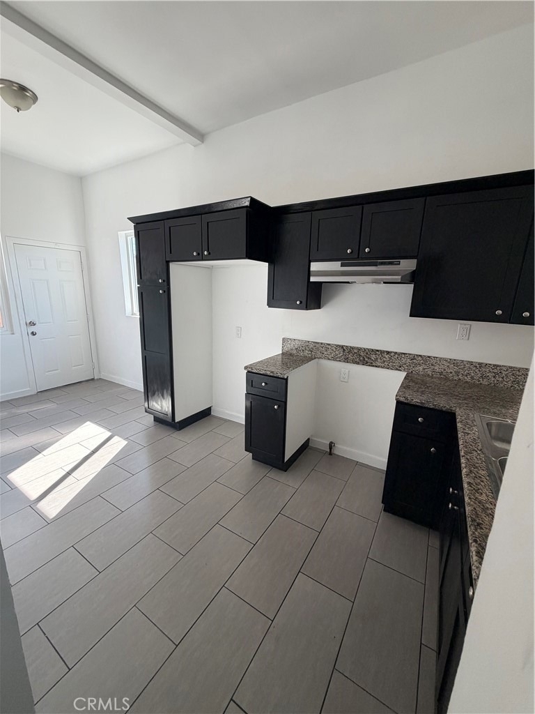 4354 Compton - Photo 8