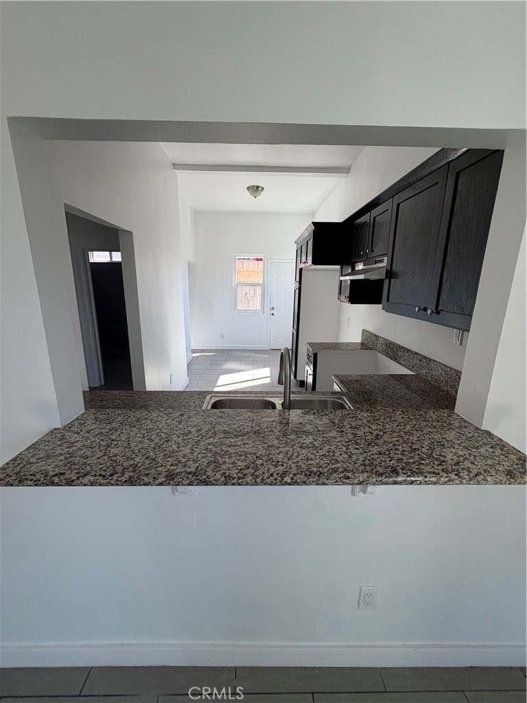 4354 Compton - Photo 7