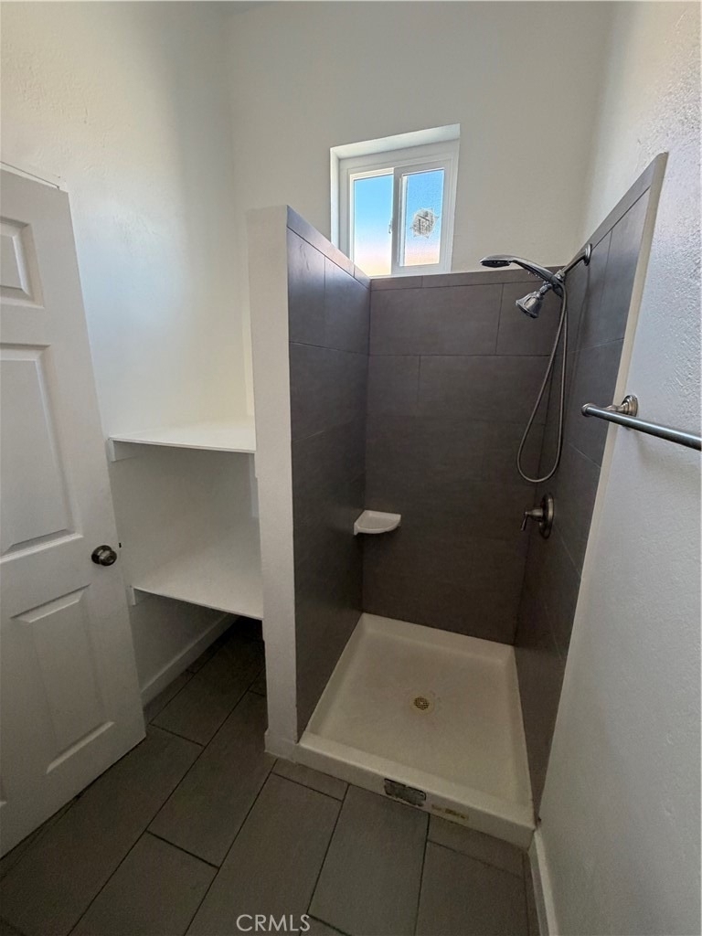 4354 Compton - Photo 34