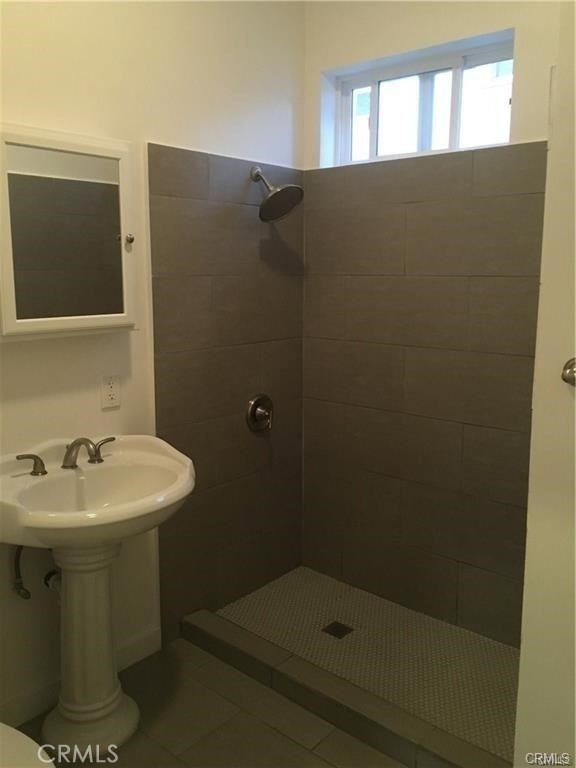 4354 Compton - Photo 15