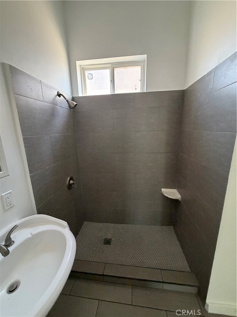 4354 Compton - Photo 15