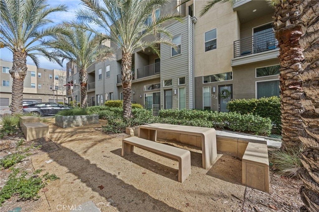 674 Chandler - Photo 29