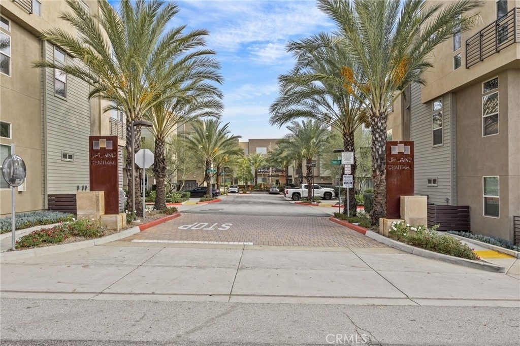 674 Chandler - Photo 28