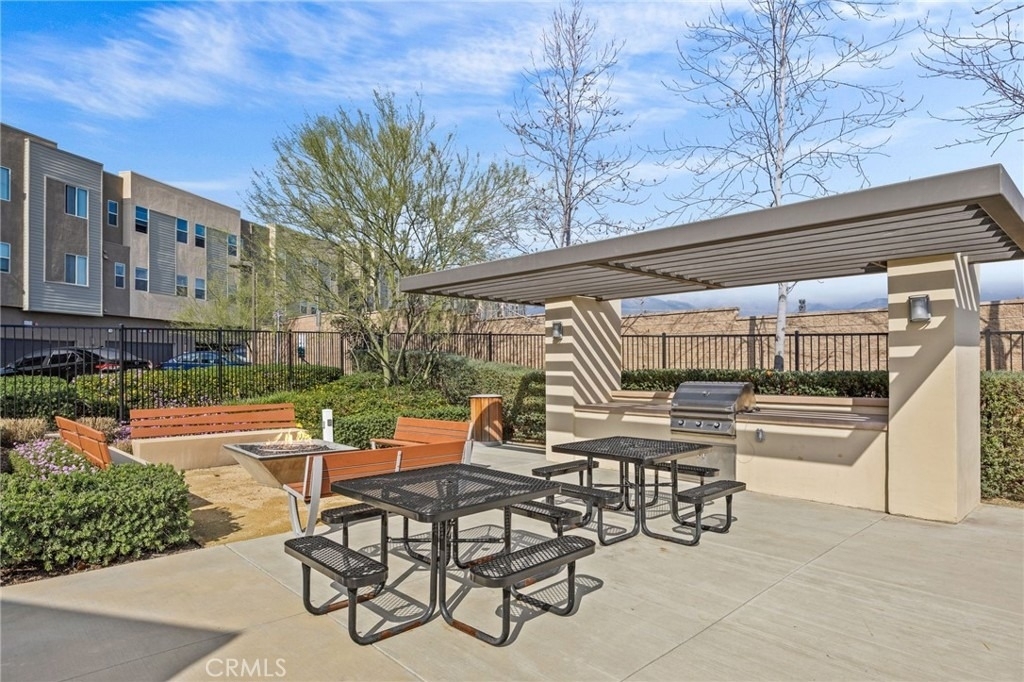 674 Chandler - Photo 32