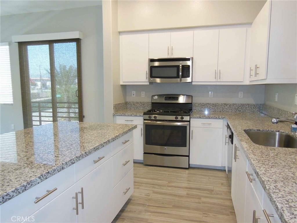 674 Chandler - Photo 11