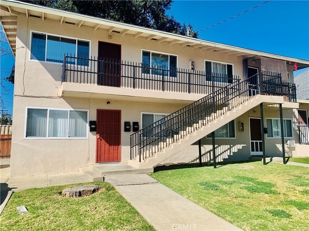 2145 F Street - Photo 0