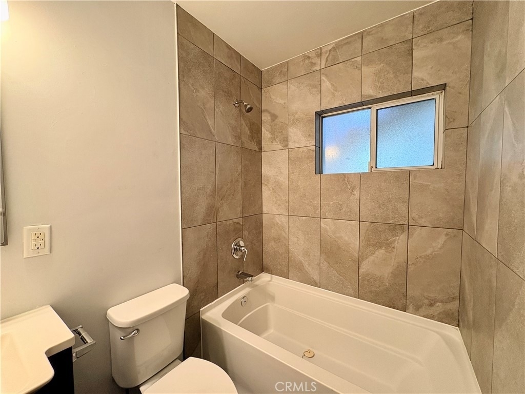 2145 F Street - Photo 6