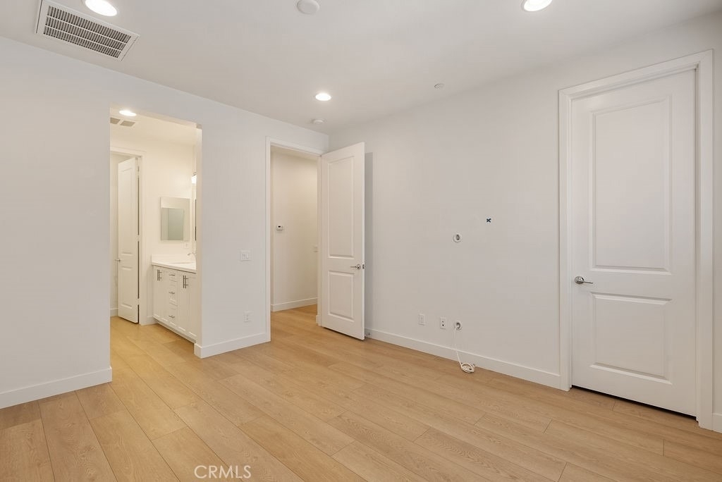 5750 Acacia Lane - Photo 27