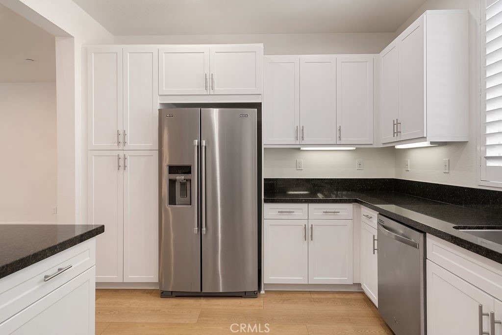 5750 Acacia Lane - Photo 17